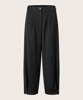 Punna Bukser, Black
